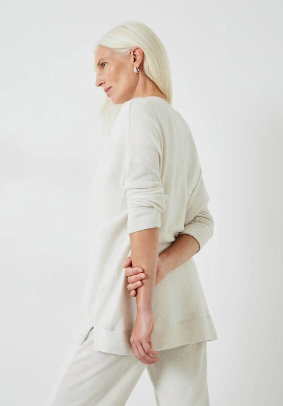 Elle Supersoft V-Neck Top 5 Elle Supersoft V-Neck Top - Image 3