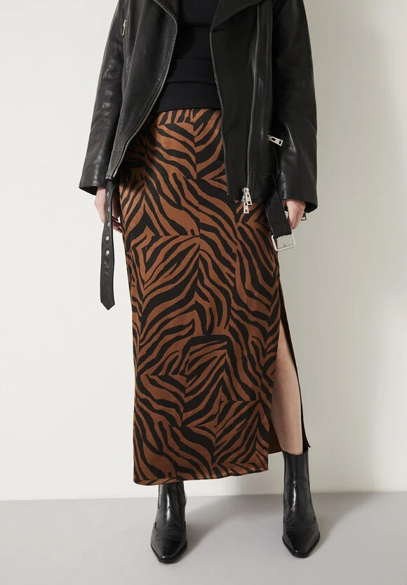 Gia Split Maxi Skirt 4 Gia Split Maxi Skirt - Image 2