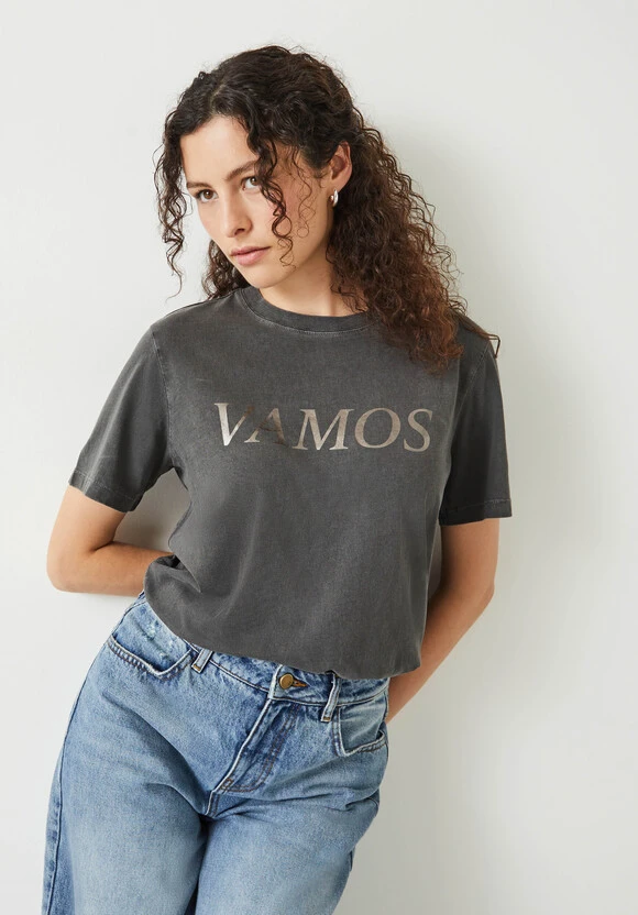 Vamos Crew Neck T-Shirt 3 Vamos Crew Neck T-Shirt