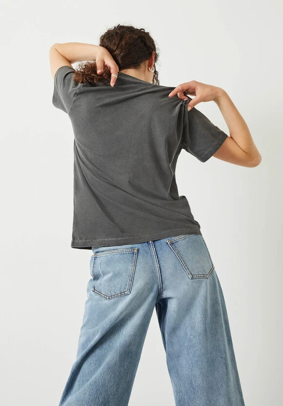 Vamos Crew Neck T-Shirt 5 Vamos Crew Neck T-Shirt - Image 3